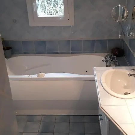 Holiday home L'olivette